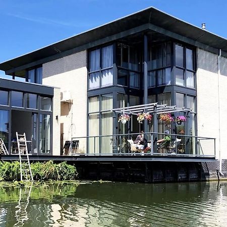 Prachtig Guesthouse Aan Het Water Алмере Экстерьер фото